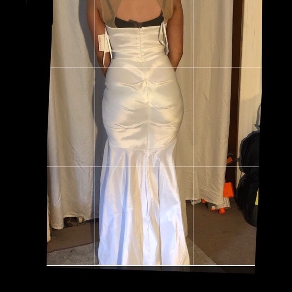 David’s bridal Ivory wedding dress size 3 NWT - Picture 15 of 16